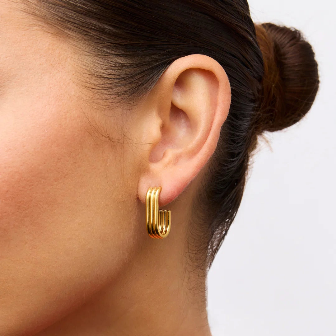 Gimme Claudia Earrings - Free Gift
