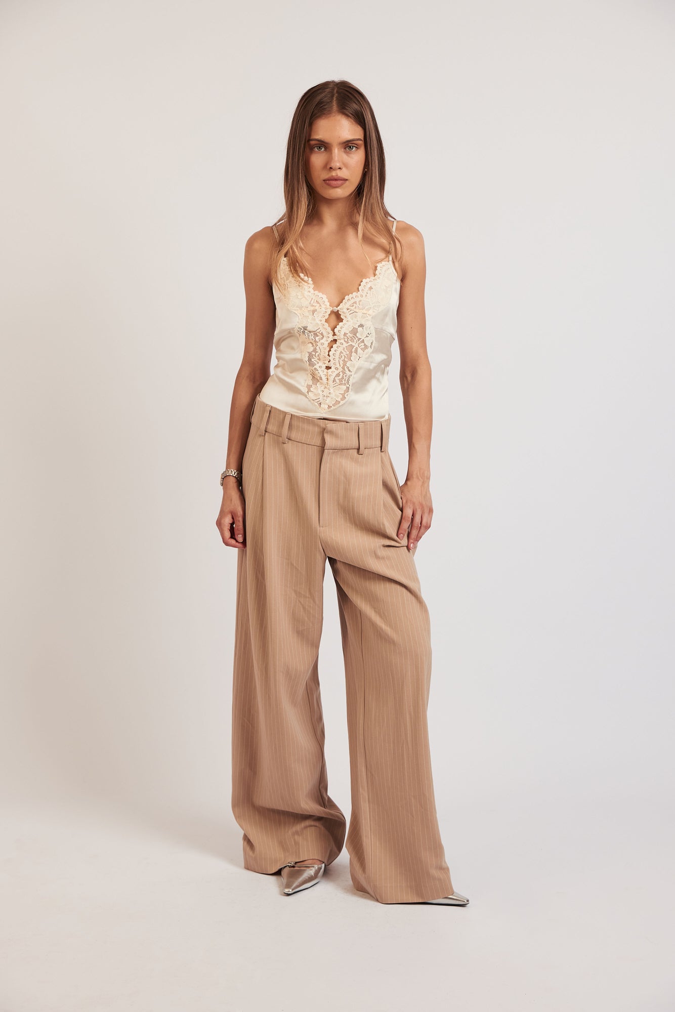 Claudette Cami - Pearl